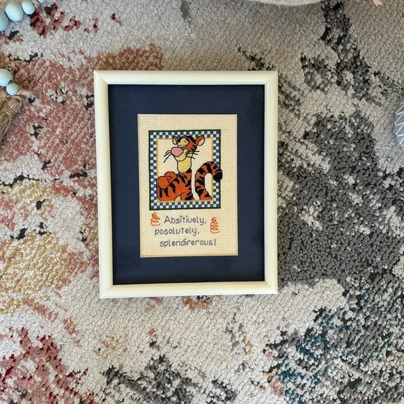 Disney Tigger Handmade Cross-Stitch Art in Cream Frame splendiferous - Picture 12 of 16